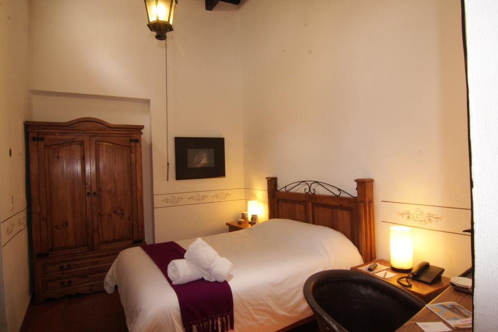 Hotel Villa Del Villar Queretaro Bagian luar foto
