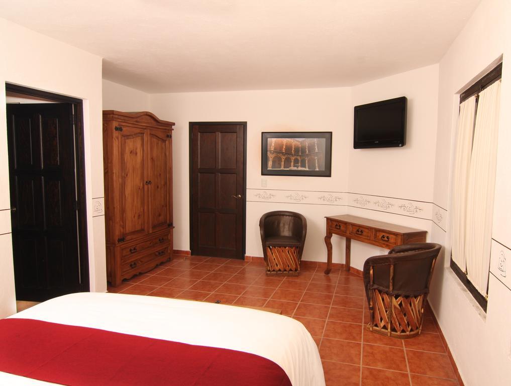 Hotel Villa Del Villar Queretaro Bagian luar foto