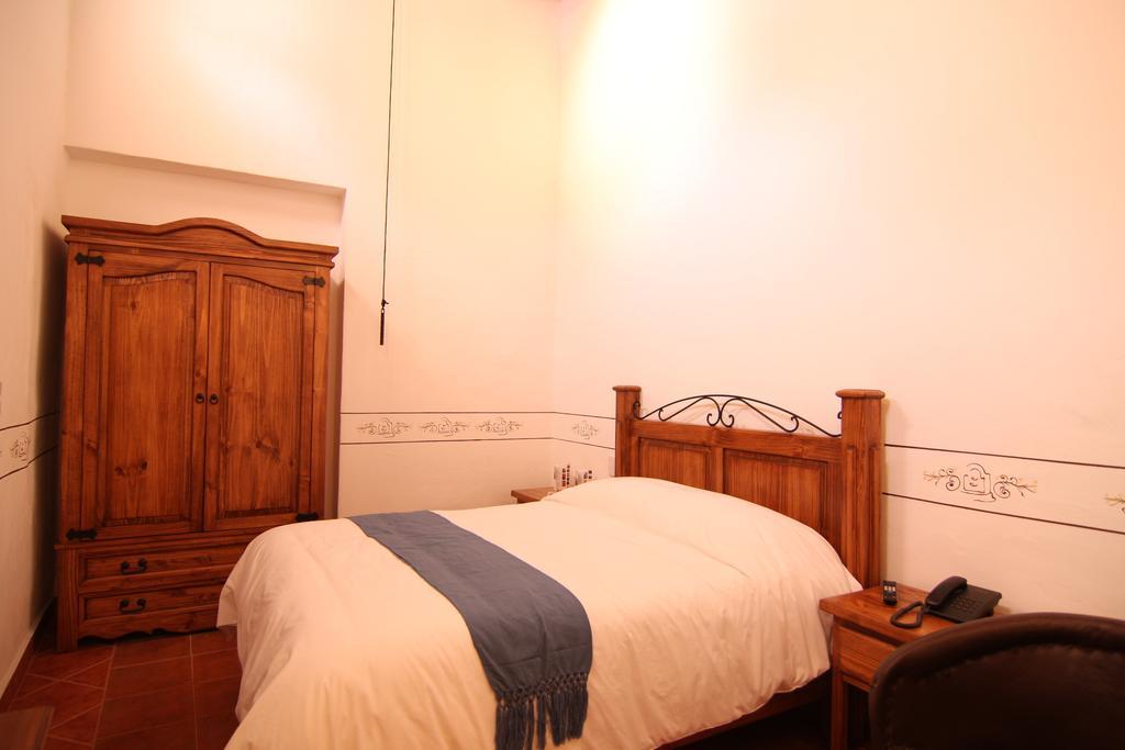 Hotel Villa Del Villar Queretaro Bagian luar foto