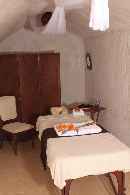 Hotel Villa Del Villar Queretaro Bagian luar foto
